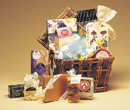Delectable gourmet hamper